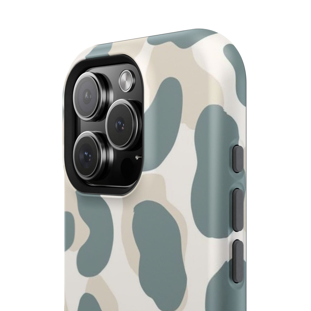 Camouflage Phone Case — Magnetic Impact-Resistant iPhone Cover